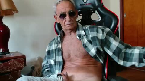 Snapshot of mjmadurengue chatting on May 28, 2026, 5:10 pm Mario jose online show from May 28, 2026, 5:10 pm