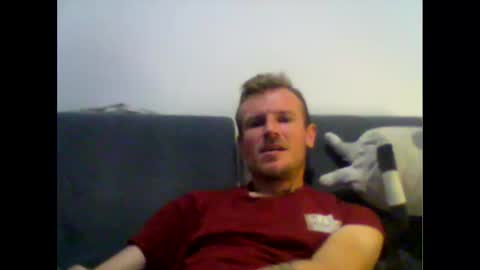 mkaaszmaar online show from December 5, 2025, 7:21 pm