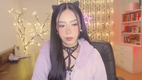 Alice online show from February 8, 2025, 1:32 am