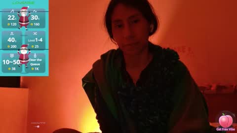 MoonLipson online show from December 17, 2025, 4:18 am