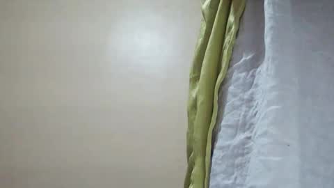 Snapshot of mlle_kali chatting on November 14, 2025, 2:43 am Mlle Kali online show from November 14, 2025, 2:43 am