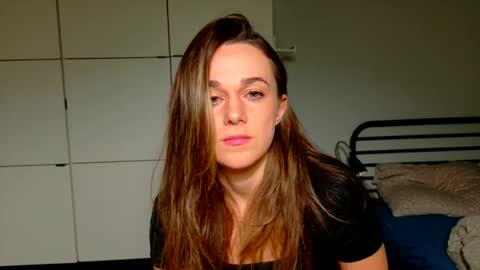 mmminnie online show from February 23, 2026, 5:43 pm