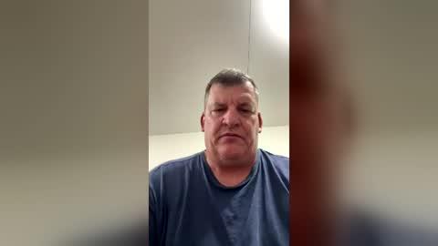 Snapshot of mmmthatsfunnn chatting on July 22, 2026, 6:32 pm mmmthatsfunnn online show from July 22, 2026, 6:32 pm
