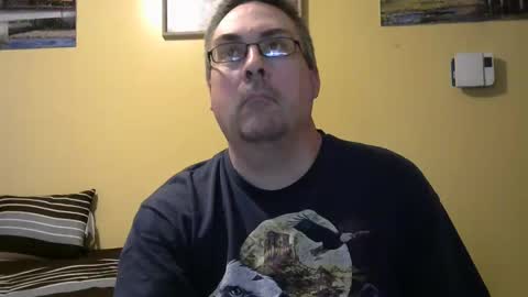 Snapshot of mmr4545 chatting on June 11, 2026, 3:59 am mark online show from June 11, 2026, 3:59 am