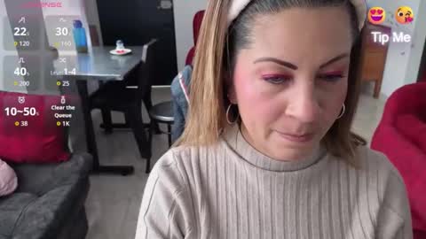 mmsexymm84 online show from October 28, 2025, 12:19 pm