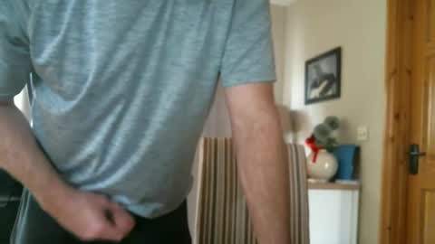 mnalover1 online show from March 8, 2025, 12:41 pm