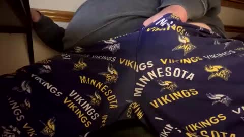 mnguy19726969 online show from November 4, 2025, 6:12 am