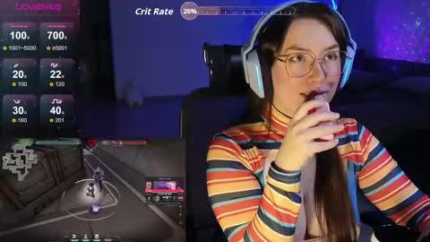 Snapshot of moaning___lisa chatting on October 11, 2025, 9:08 am to support follow the fanclub online show from October 11, 2025, 9:08 am