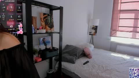 CandyStacy online show from September 14, 2025, 7:40 am