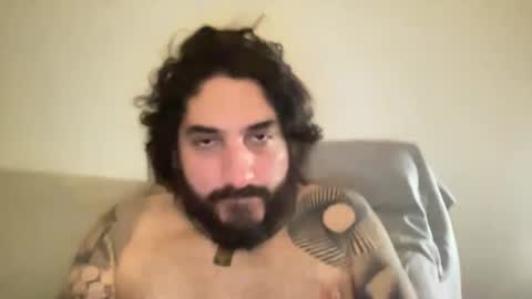 Snapshot of mochi_is_cool chatting on December 12, 2024, 9:08 am Mochi online show from December 12, 2024, 9:08 am