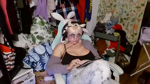 The Mochi Rainbow Variety Show online show from January 14, 2025, 4:57 am