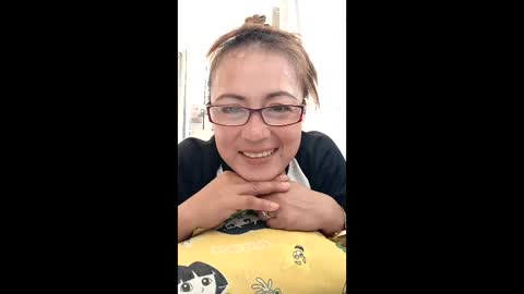 Snapshot of mocorrojoan429 chatting on April 15, 2026, 6:31 am mocorrojoan429 online show from April 15, 2026, 6:31 am