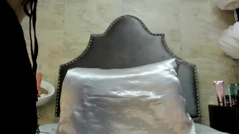 Sophia  online show from February 24, 2026, 7:45 pm