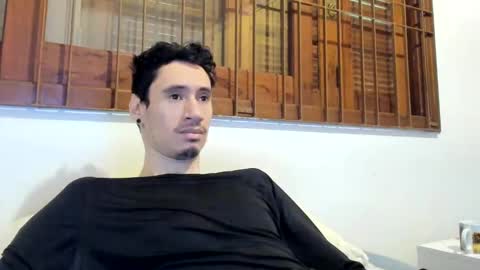 Snapshot of moderdelier chatting on December 11, 2024, 11:08 am DigBreed online show from December 11, 2024, 11:08 am