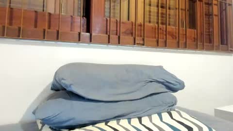 Snapshot of moderdelier chatting on January 10, 2025, 10:15 pm DigBreed online show from January 10, 2025, 10:15 pm