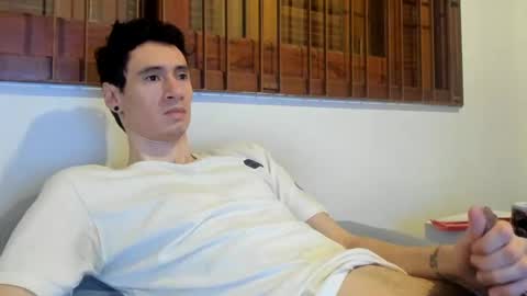 Snapshot of moderdelier chatting on January 11, 2025, 6:03 am DigBreed online show from January 11, 2025, 6:03 am