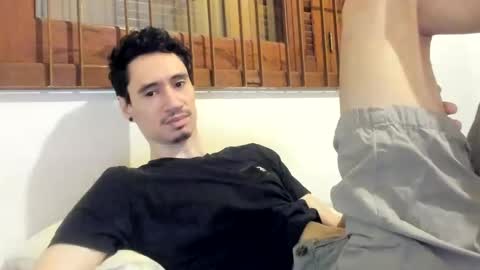 Snapshot of moderdelier chatting on March 1, 2025, 9:18 am DigBreed online show from March 1, 2025, 9:18 am