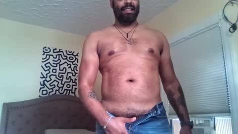 modestguy1084 online show from September 17, 2025, 7:04 pm