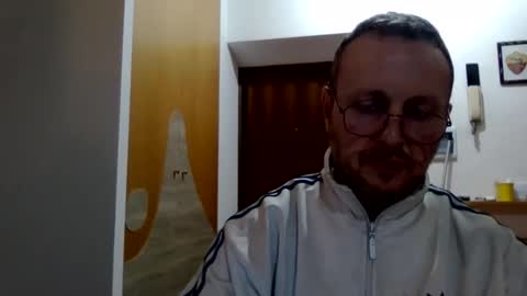 modesto1969 online show from December 19, 2025, 8:38 pm