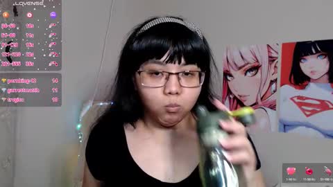 Molly online show from February 9, 2025, 9:37 am