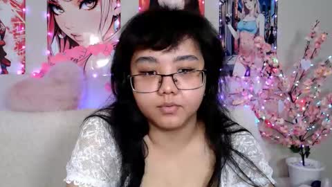 Molly online show from February 15, 2026, 5:26 am