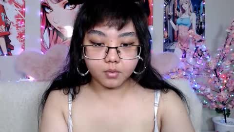 Molly online show from February 20, 2026, 5:37 am