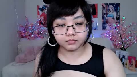 Molly online show from March 15, 2026, 5:35 am