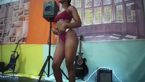 Snapshot of moghelslay chatting on February 3, 2026, 8:58 pm moghelslay online show from February 3, 2026, 8:58 pm