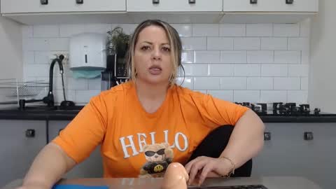 erika online show from January 27, 2025, 12:26 pm