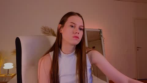 Molly online show from December 20, 2024, 12:30 am