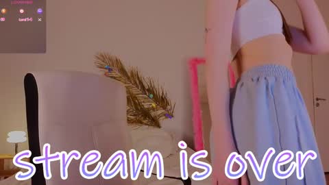 Molly online show from February 23, 2025, 2:51 am