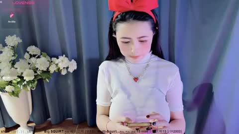 Snapshot of moli666 chatting on December 25, 2024, 3:18 am Alice online show from December 25, 2024, 3:18 am