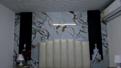 Hey Guys  Im Mollie online show from November 7, 2025, 12:16 pm