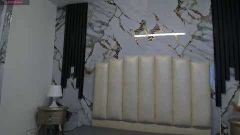 Snapshot of molliebue1 chatting on February 23, 2026, 12:13 pm Hey Guys Im Mollie online show from February 23, 2026, 12:13 pm