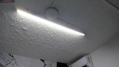 Snapshot of molliebue1 chatting on February 28, 2026, 11:55 am Hey Guys Im Mollie online show from February 28, 2026, 11:55 am