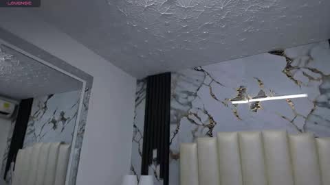 Snapshot of molliebue1 chatting on March 1, 2026, 12:29 pm Hey Guys Im Mollie online show from March 1, 2026, 12:29 pm