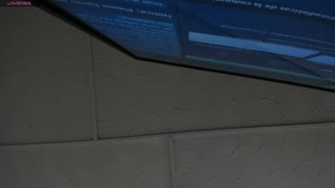 Snapshot of molliebue1 chatting on May 24, 2026, 12:10 pm Hey Guys Im Mollie online show from May 24, 2026, 12:10 pm