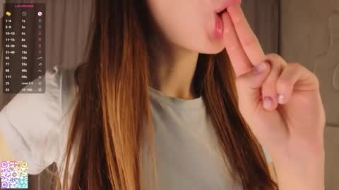 Kate online show from November 25, 2025, 4:45 am