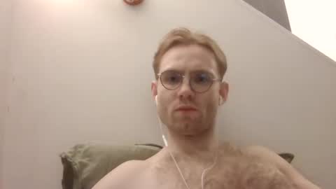 molliter online show from March 8, 2025, 4:56 am