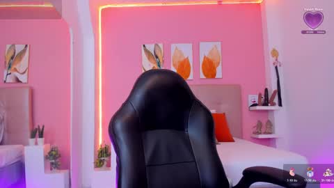    online show from October 20, 2025, 12:16 pm