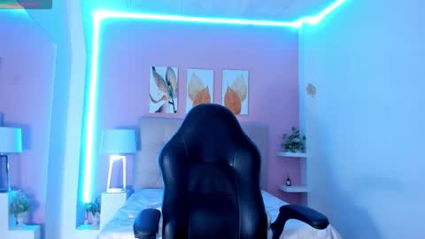    online show from March 3, 2026, 12:44 pm