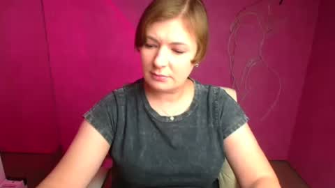 Molly online show from October 13, 2025, 11:43 am