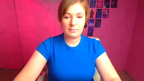 Snapshot of molly_mis chatting on October 23, 2025, 11:42 am Molly online show from October 23, 2025, 11:42 am