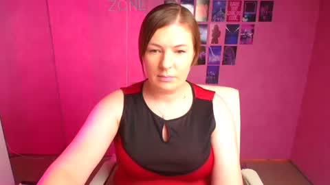 Snapshot of molly_mis chatting on November 12, 2025, 1:11 pm Molly online show from November 12, 2025, 1:11 pm