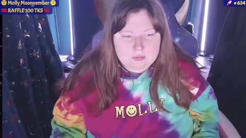 molly_moons online show from November 13, 2025, 10:41 pm