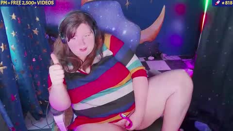 molly_moons online show from November 24, 2025, 8:30 pm