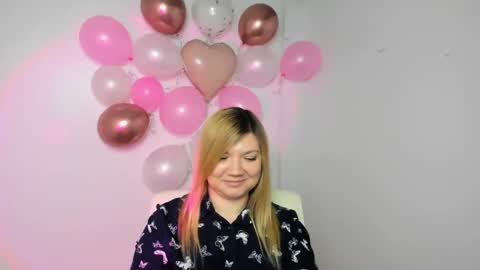 Molly online show from February 14, 2025, 3:58 pm