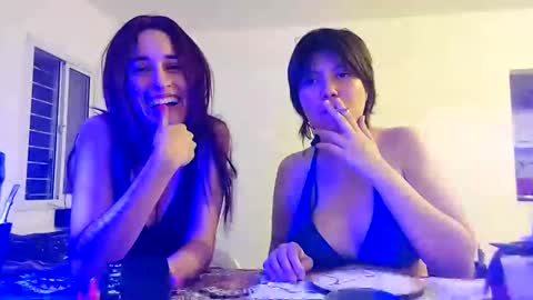 Molly Pop online show from February 23, 2025, 7:00 am