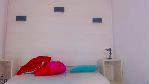 Molly Spears online show from January 24, 2025, 11:48 am