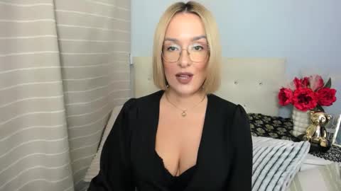 MollyCrazy online show from October 26, 2025, 6:47 pm